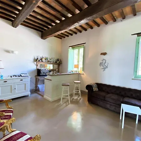 Amazing In Papiano With Patio And Bbq Casalina